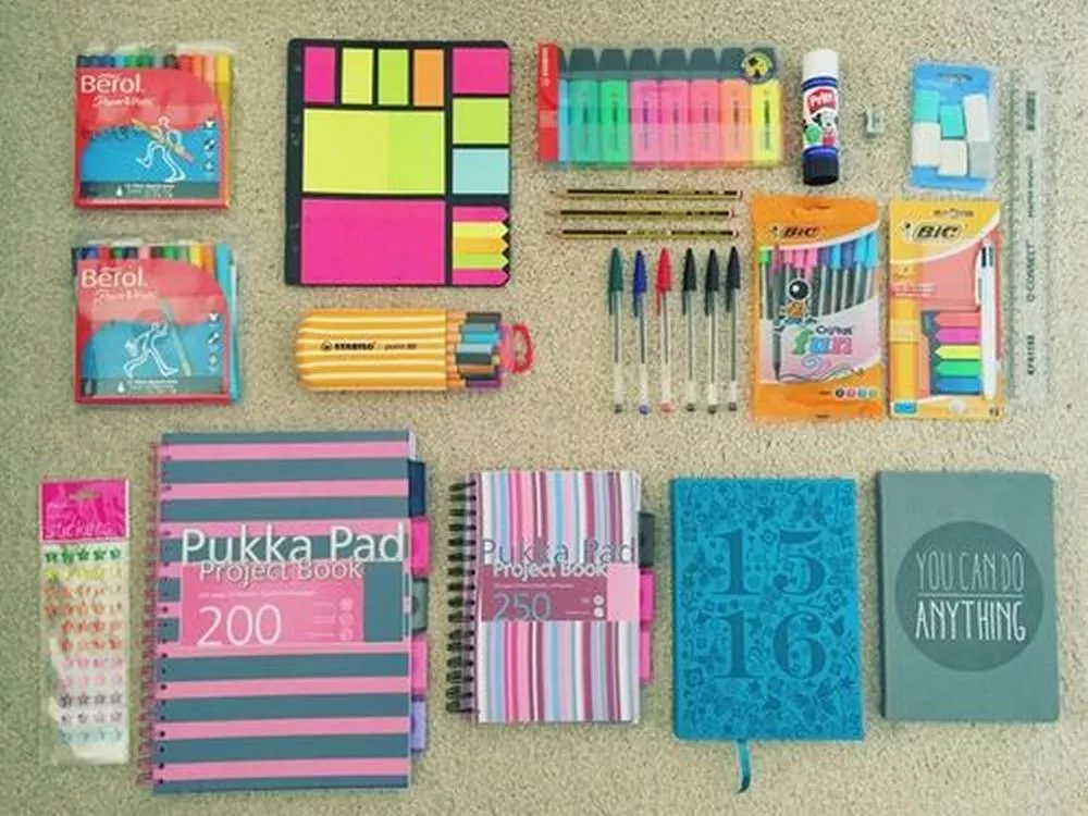 10 Ways To Decorate Your School Supplies To Stand Out From The Crowd